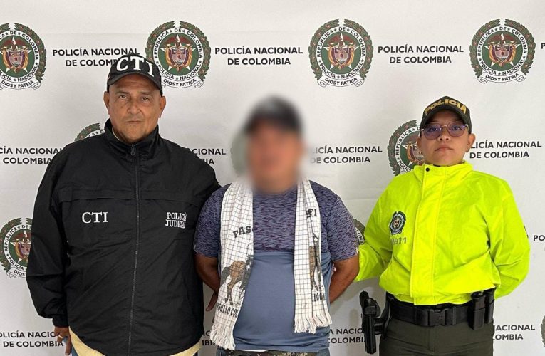 EN MEDIO DEL PLAN CAZADOR, EN PURIFICACIÓN, SIJIN DE LA POLICÍA TOLIMA Y CTI LOGRO LA CAPTURA DE UN SUJETO REQUERIDO POR DELITOS SEXUALES.