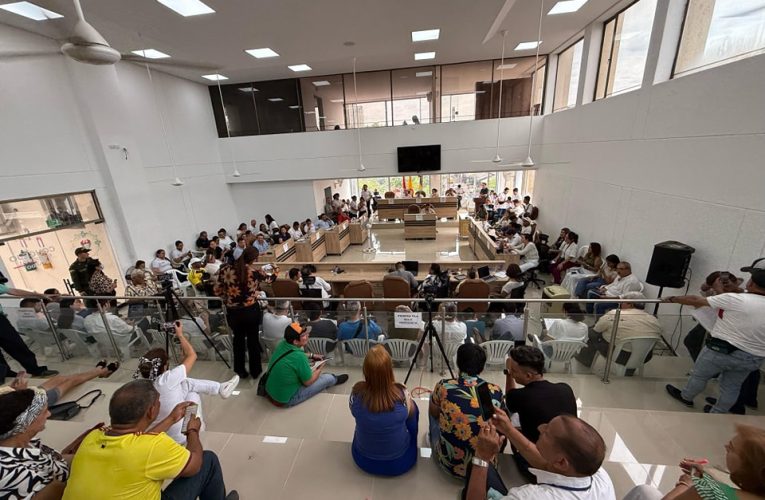 A esta hora los Diputados de Cundinamarca y Concejales de Girardot realizan audiencia pública y control político a la prestación del servicio de salud en la ESE Hospital de Girardot, operado por Dumian.