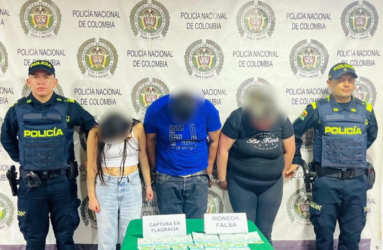 CAYERON TRES PRESUNTOS DISTRIBUIDORES DE BILLETES FALSOS EN GIRARDOT, TENÍAN MÁS DE $2 MILLONES Y 11 ANOTACIONES JUDICIALES